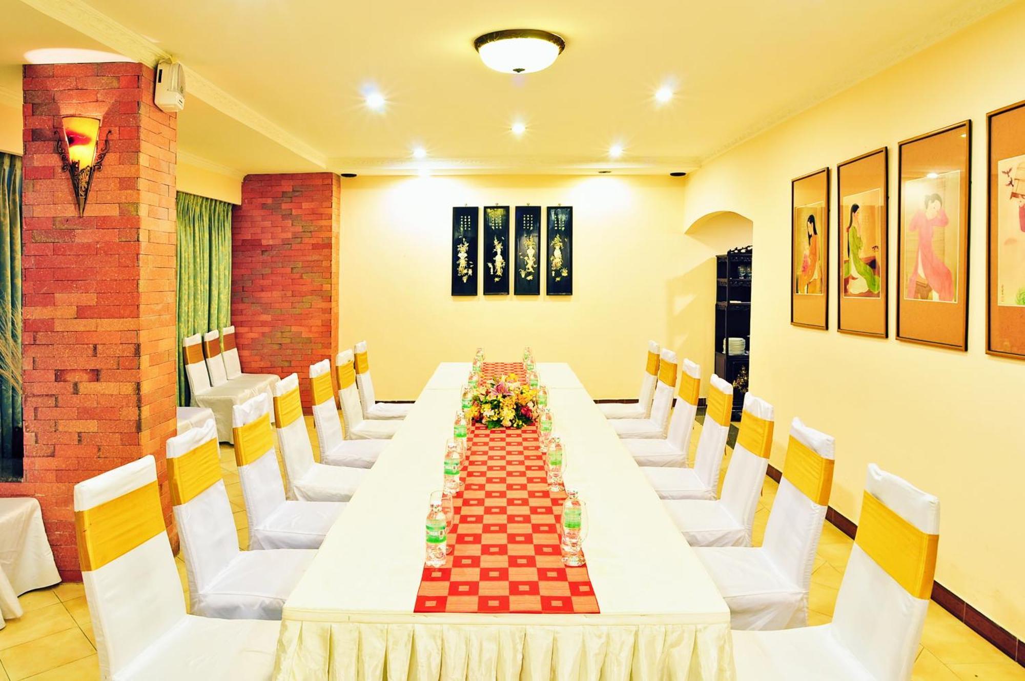 Ky Hoa Hotel Ho Chi Minh Exterior foto