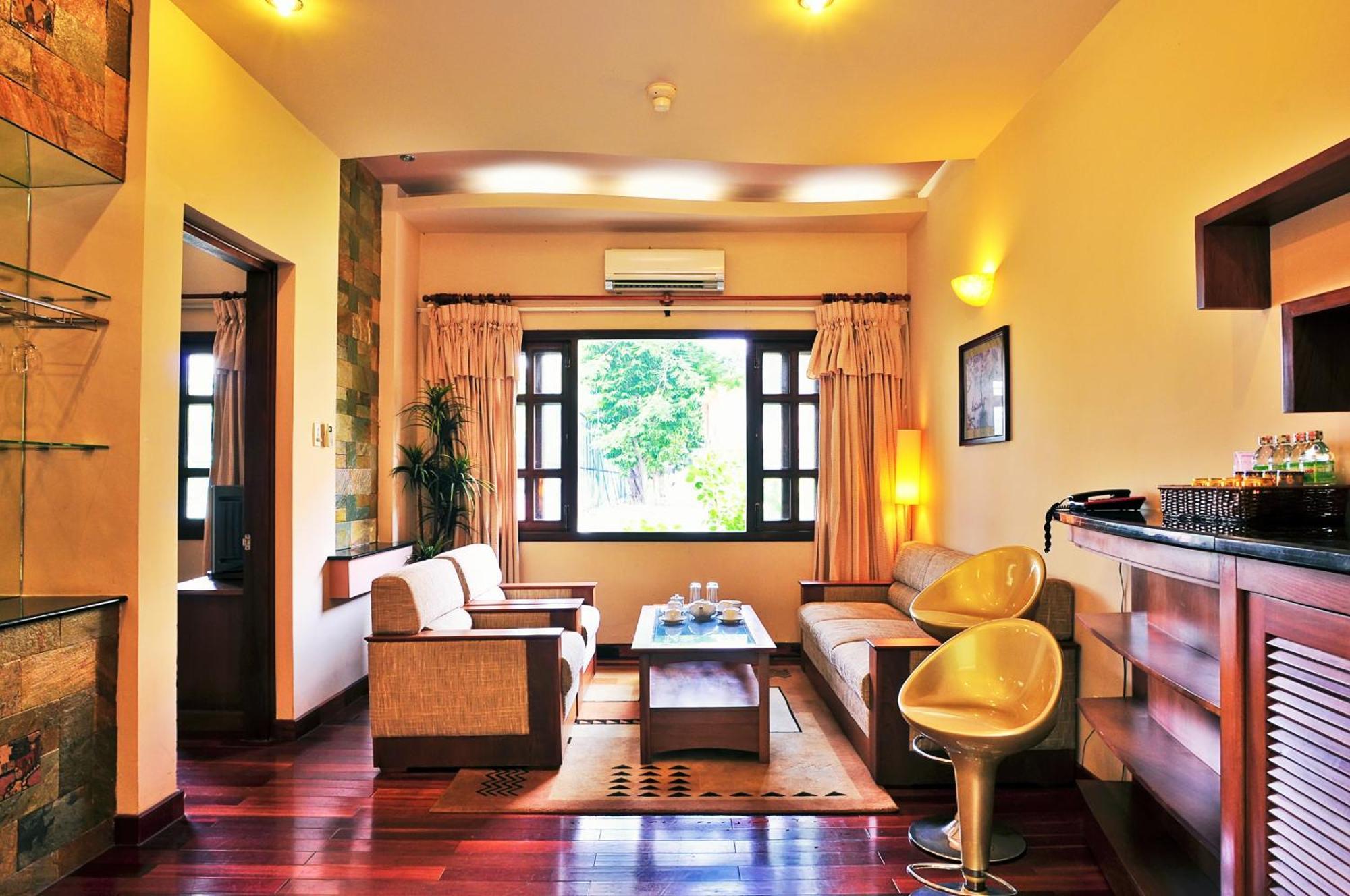 Ky Hoa Hotel Ho Chi Minh Exterior foto